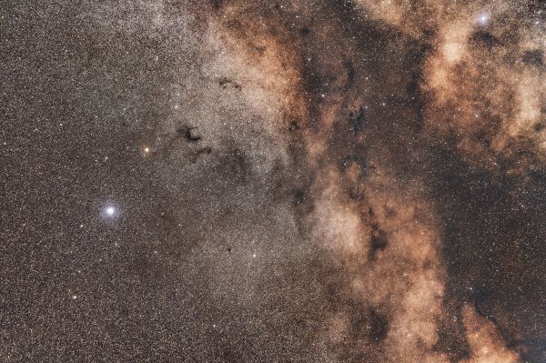 The "E" Nebula (Barnard 142 and Barnard 143) - Astrophotography