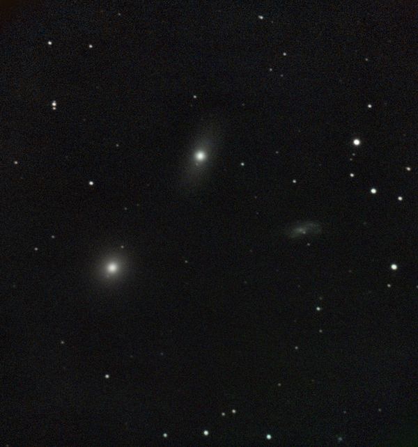 M105, NGC 3384, NGC 3389 - астрофотография