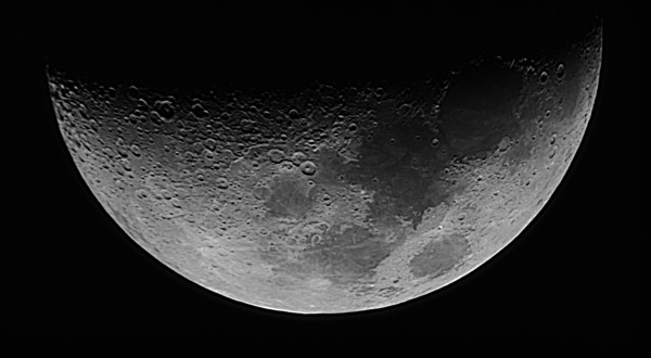 Crescent Moon Close Up - Astrophotography