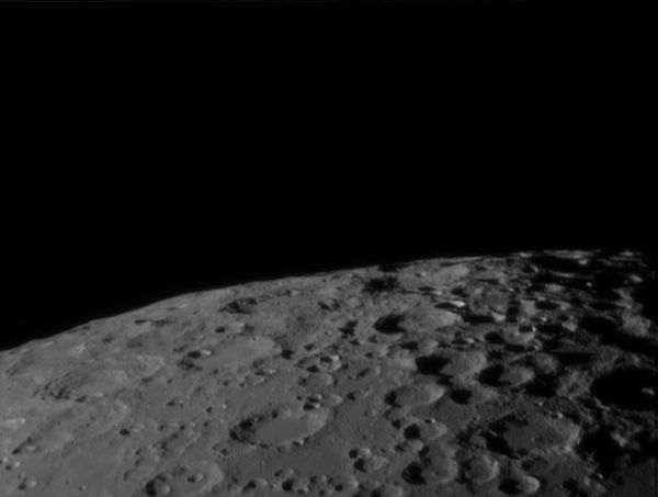 Летим над Луной - астрофотография