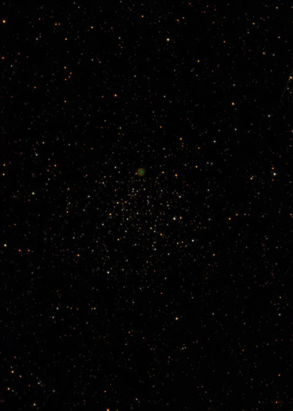 Planetary nebula NGC 2438 and open star cluster M 46 - Astrophotography