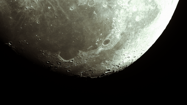 Поверхность Луны. - астрофотография