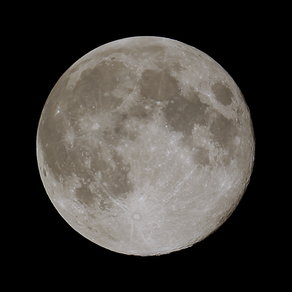 Full moon 19/04/2019 - астрофотография