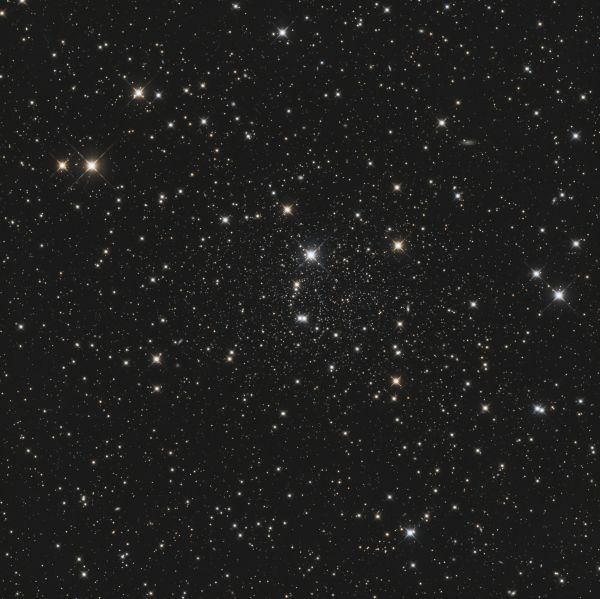 UGC 10822 (Dwarf spheroidal galaxy in Draco) - Astrophotography