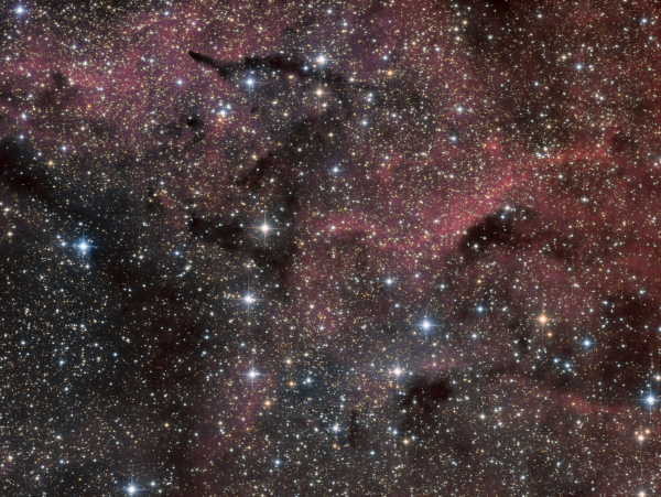Barnard 147 in Cygnus Ha_LRGB - астрофотография