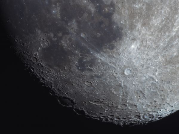 Четверть Луны, RGB - астрофотография