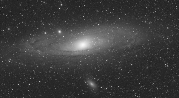 M31 with satellites - Astrophotography