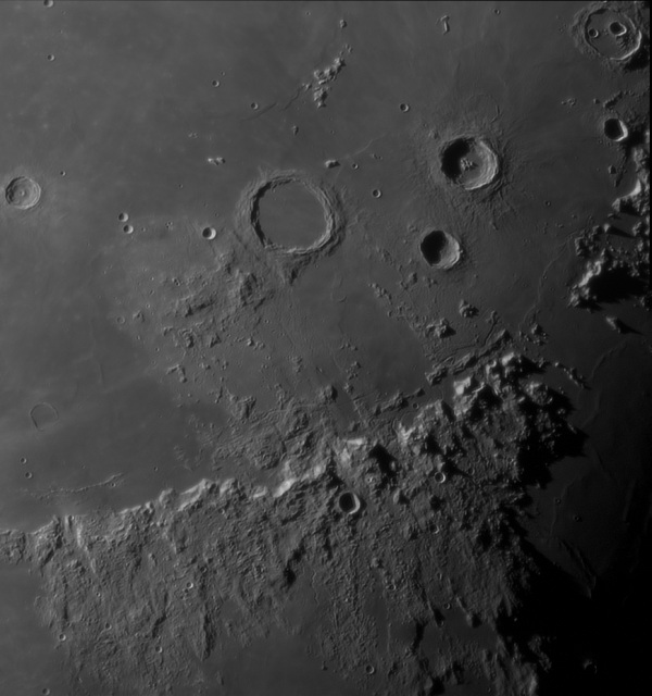 Горы Апеннины и кратер Архимед - астрофотография