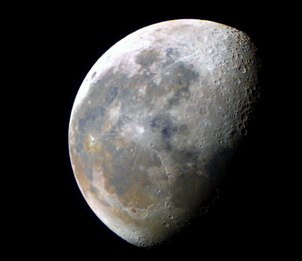 Еще одна обработка Луны в цвете от 28.08.2021 - астрофотография