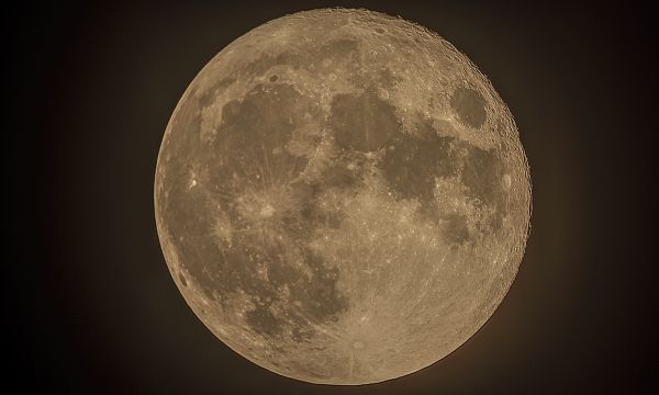 Луна 13.08.2022 - астрофотография