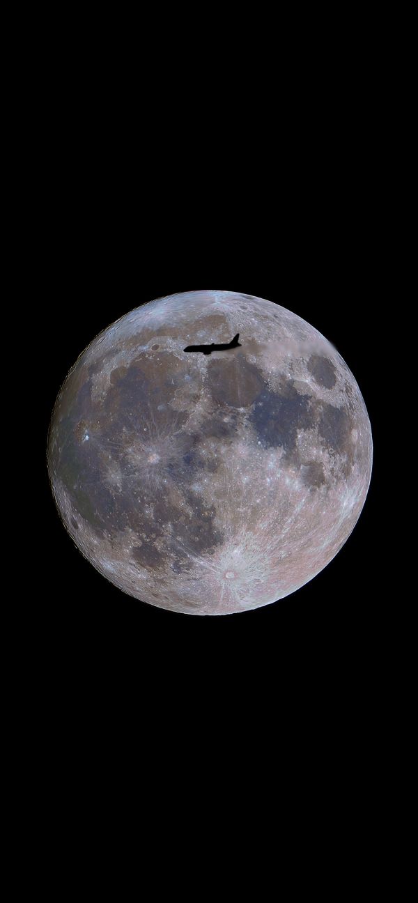 Flying past the Moon. 12.05.2025 - Astrophotography