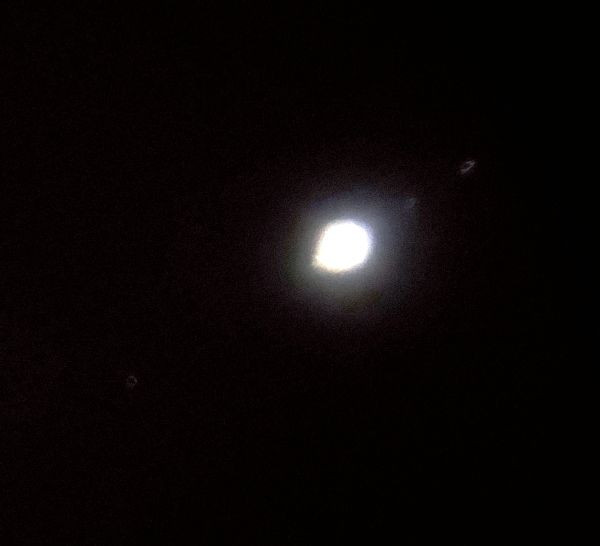 Jupiter and its moons through a Levenhuk telescope. - Astrophotography