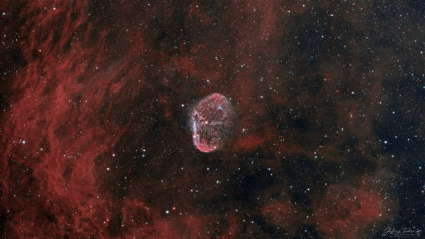 Crescent Nebula - Astrophotography