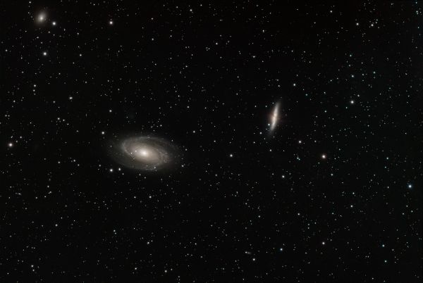 Галактика Бодэ М81 и Сигара М 82 - астрофотография