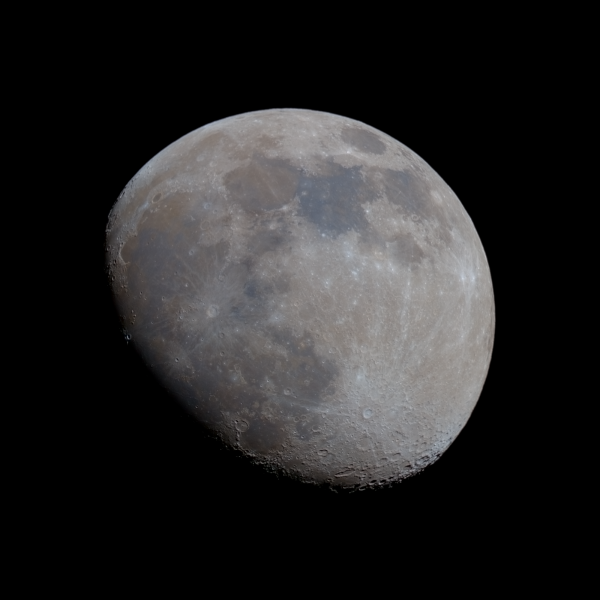 Луна общим планом в цвете 23.04.21 - астрофотография