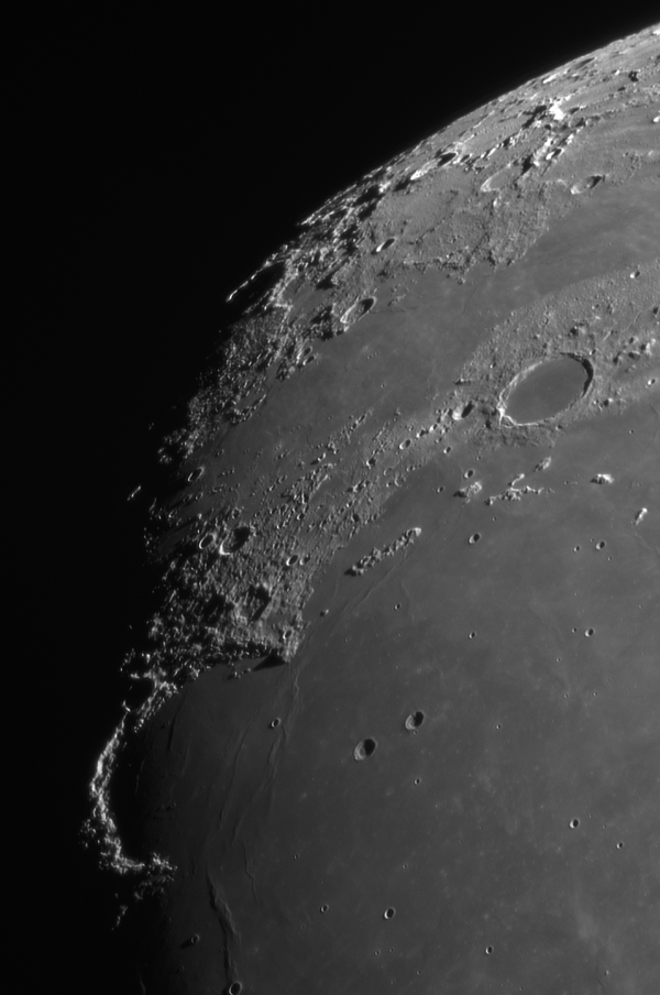 Залив Радуги, кратер Платон - астрофотография