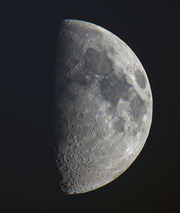 Moon (color) - астрофотография