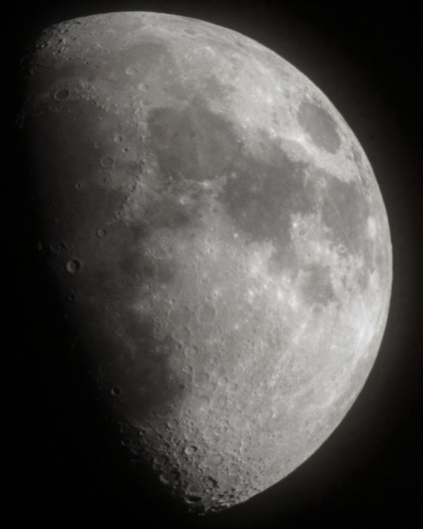 Луна.  - астрофотография