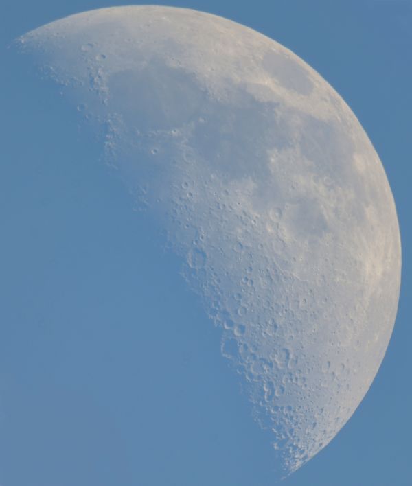 17.06.2021 Дневная луна - астрофотография