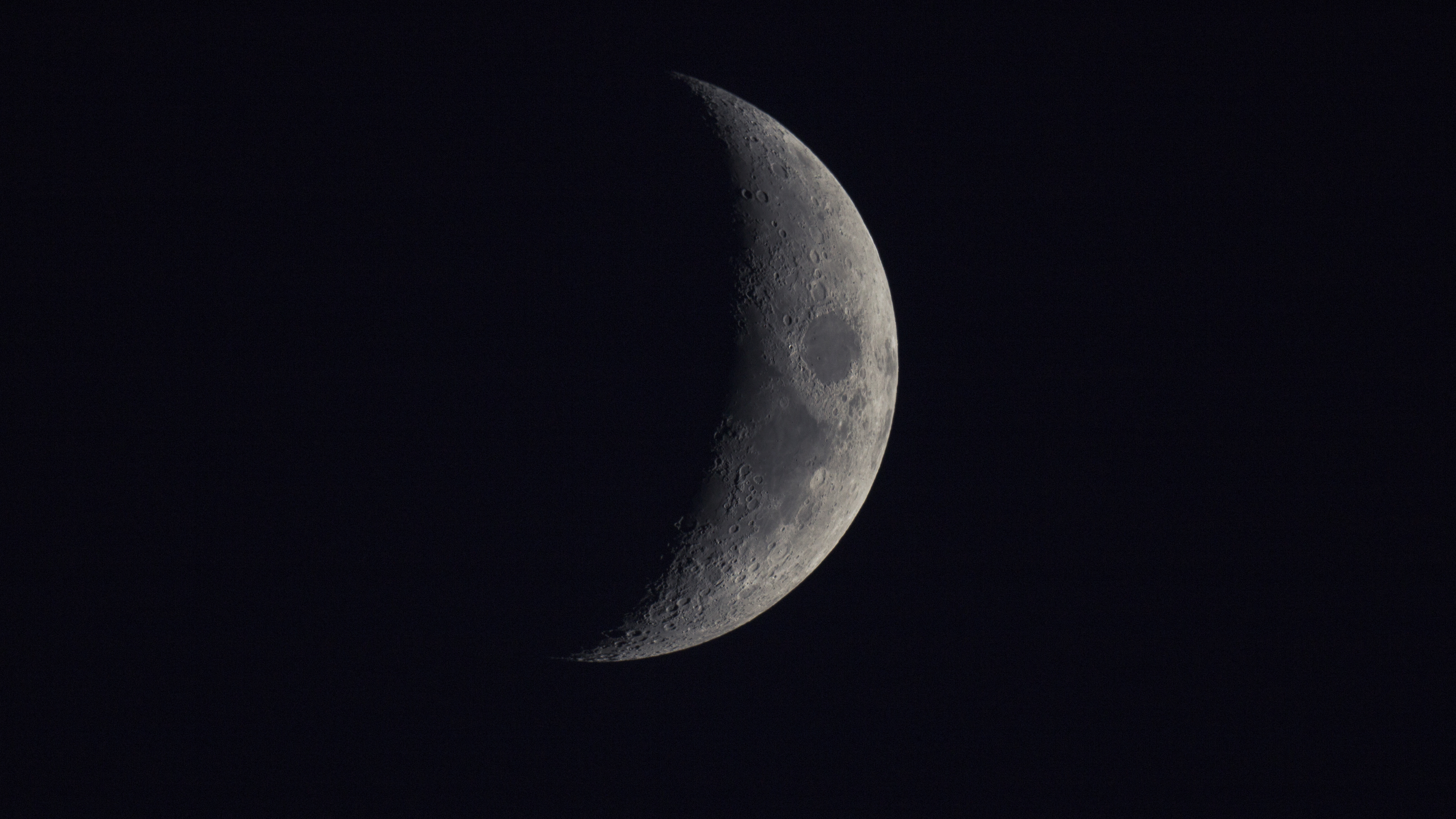7 апреля луна. Астрофотография Луна. Седьмая Луна. Луна 07.07. Луна 16 айос.