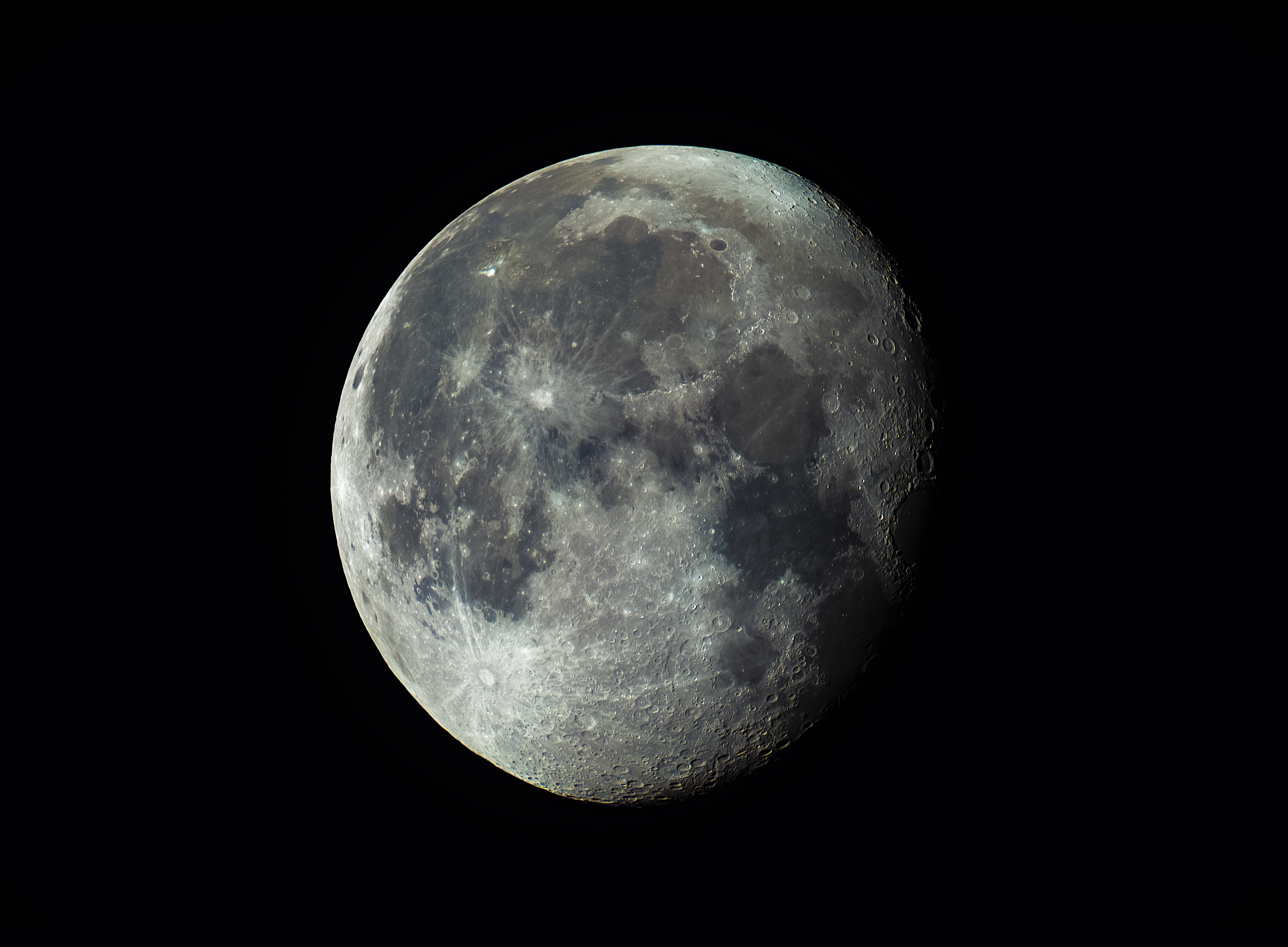 Какая луна будет 27. Луна 27.04.2008. Луна 27.02.2003. Луна Астрофото. Фото Луны.