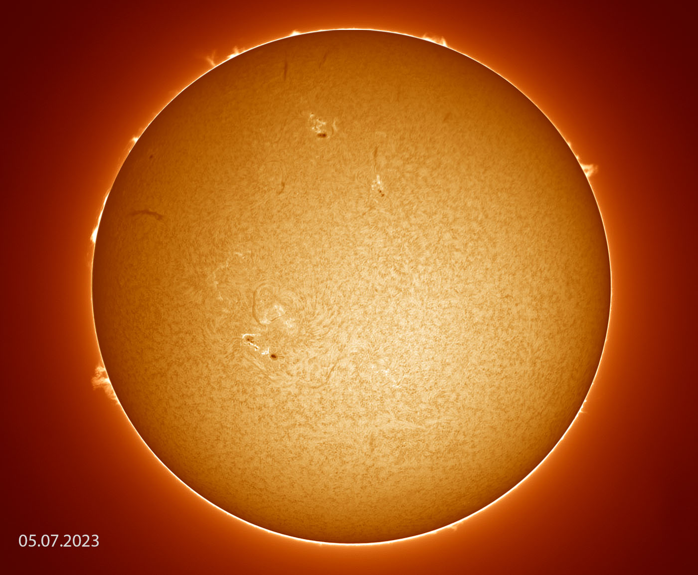 Вспышка на солнце 5 ноября 2023. 5 Солнц.